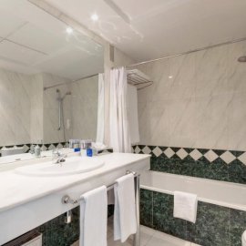 MADRID CHAMARTIN AFFILIATED BY MELIA